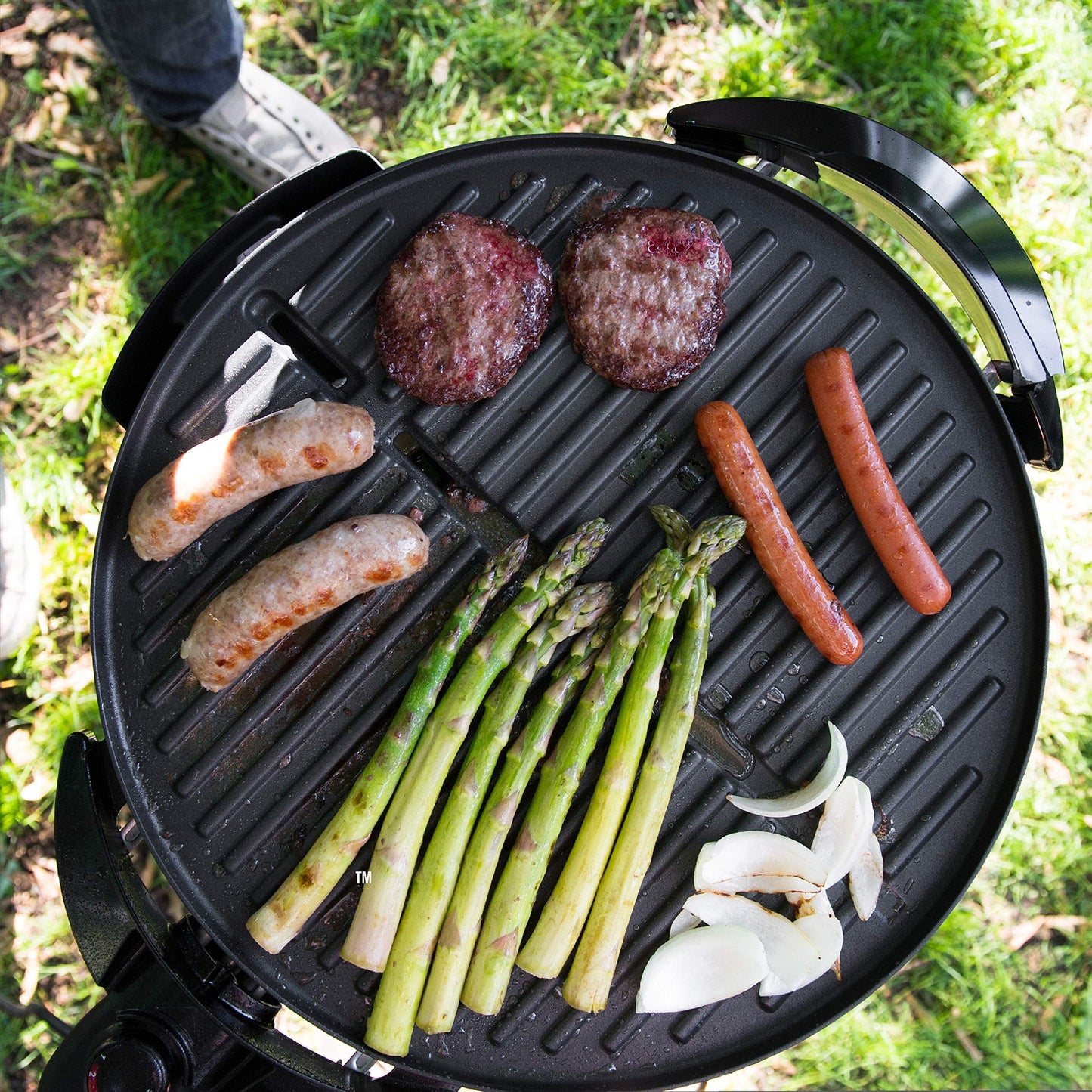 Indoor/Outdoor Electric Grill with Large Cooking Area